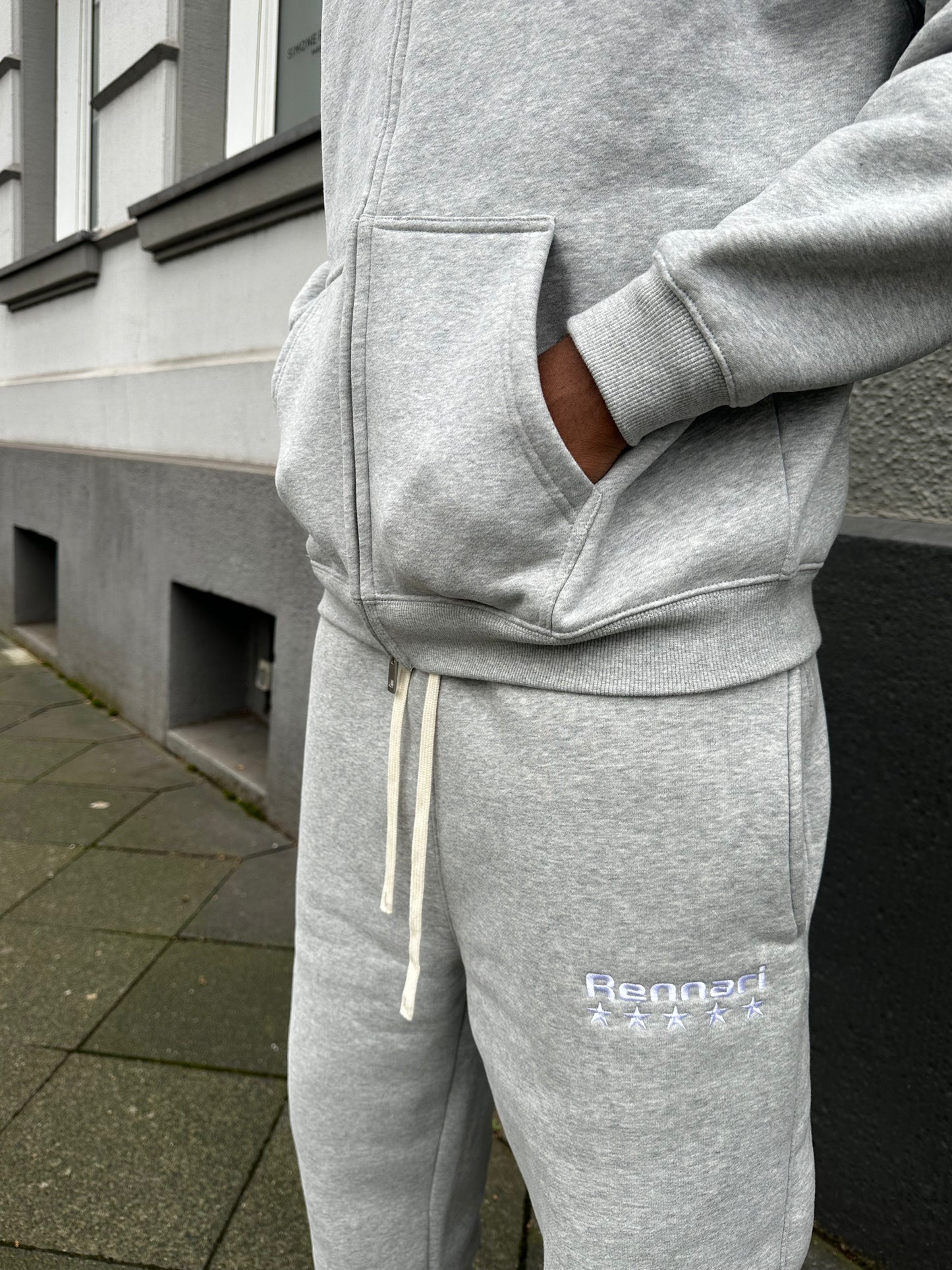 RENNARI ESSENTIAL GREY JOGGERS