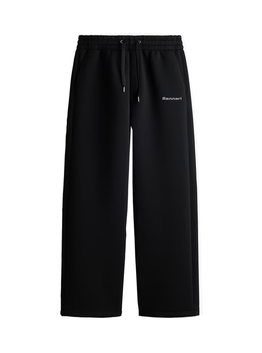 Black Rennari wide-leg sweatpants without cuffs

Black wide-leg sweatpants relaxed fit

Black sweatpants straight leg opening